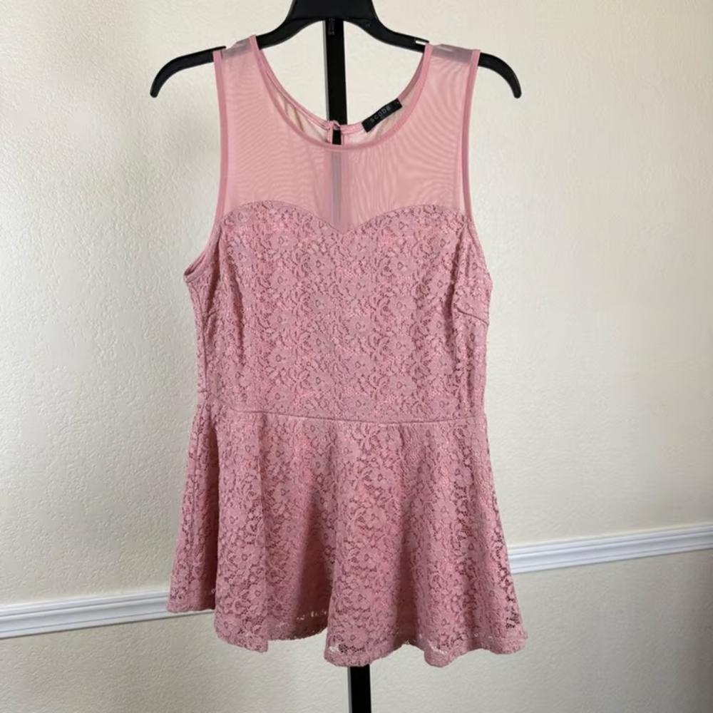 Elegant Pink Lace Sleeveless Dress